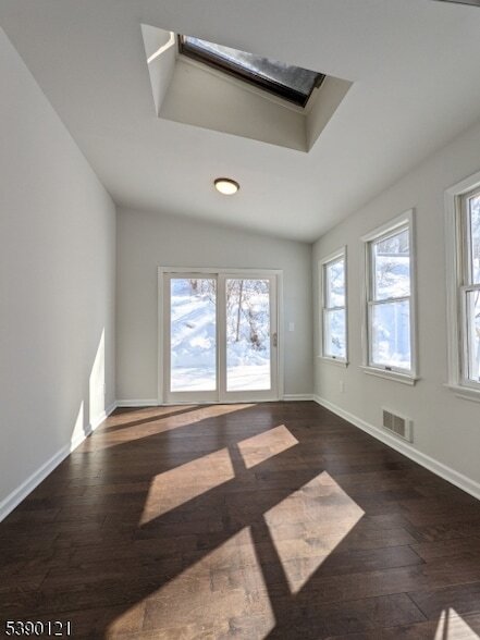 Foto del edificio - 10 Sycamore Ln