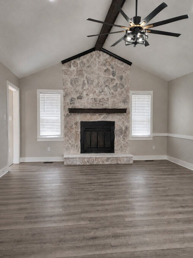 Foto del edificio - 1501 Homestead Rd