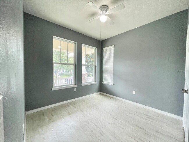 Foto del edificio - 15480 Blackbead St