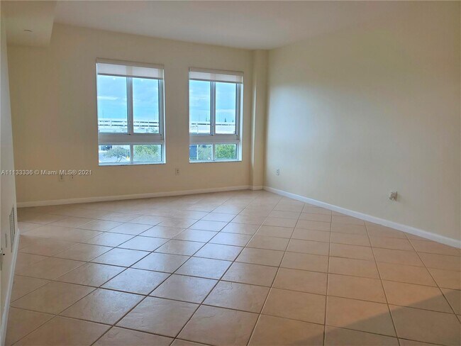 Foto del edificio - 7355 SW 89th St