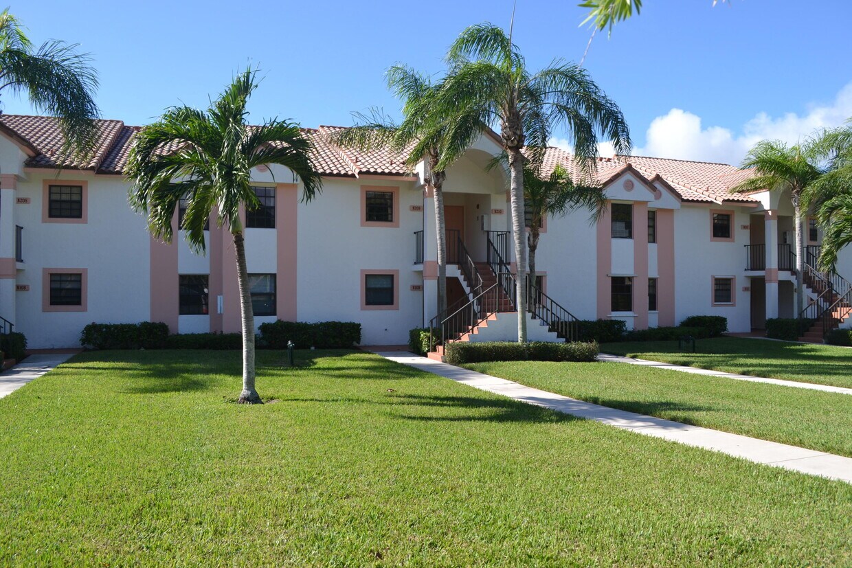 Primary Photo - 3050 Norwood Pl