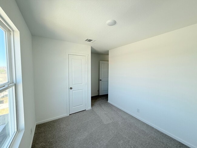 Foto del edificio - Tres Laurels-Wellton