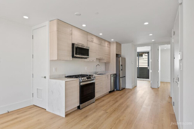 Building Photo - 4445 18th St