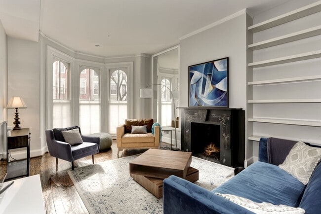 Wood burning fireplace - 1317 Corcoran St NW