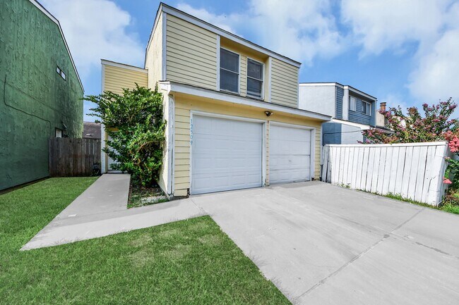 Foto del edificio - 12509 Pebblestone St
