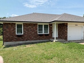 Building Photo - 1619-1621-1621 N 16th St