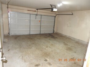 Building Photo - 24227 Silversmith Ln