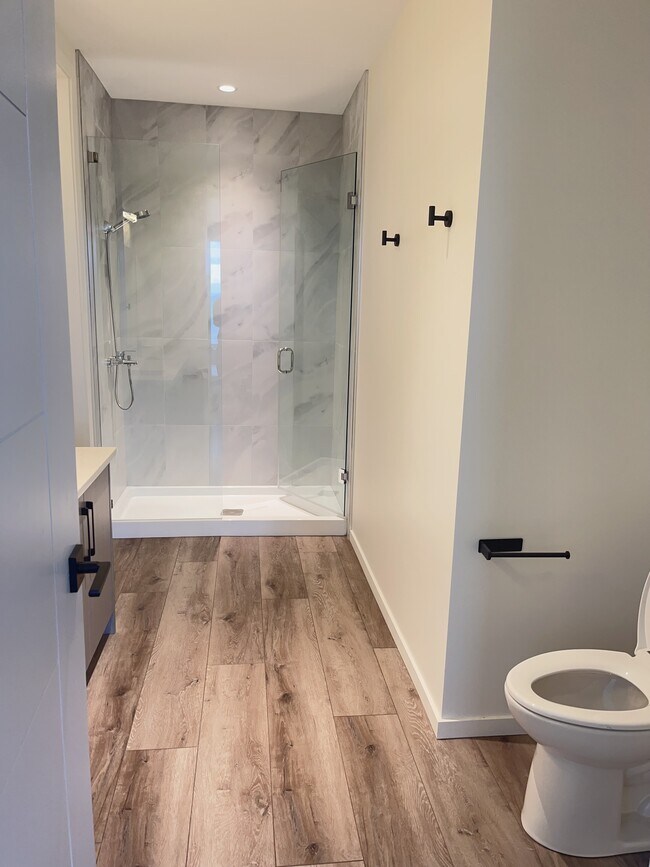 452 Talon Ln, Kelowna, BC V1W 0B1 House for Rent in Kelowna, BC