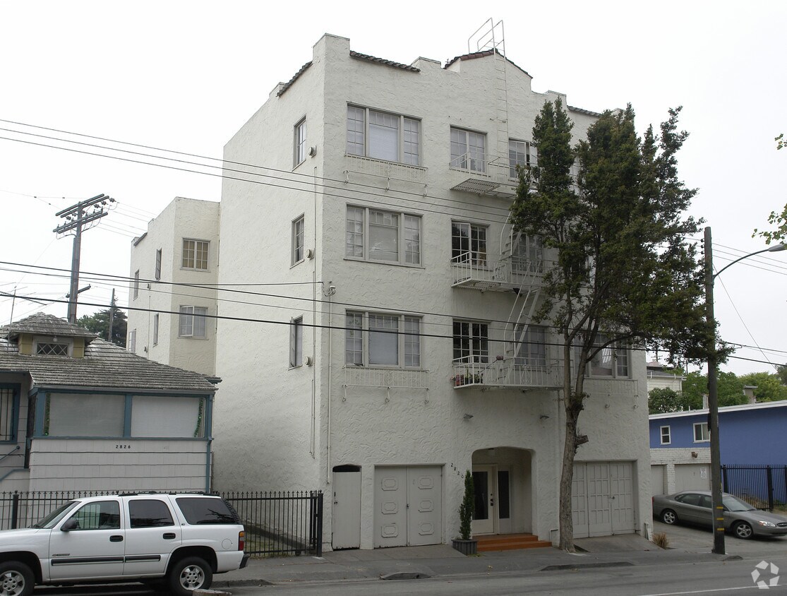 Foto principal - 2820 14th Ave