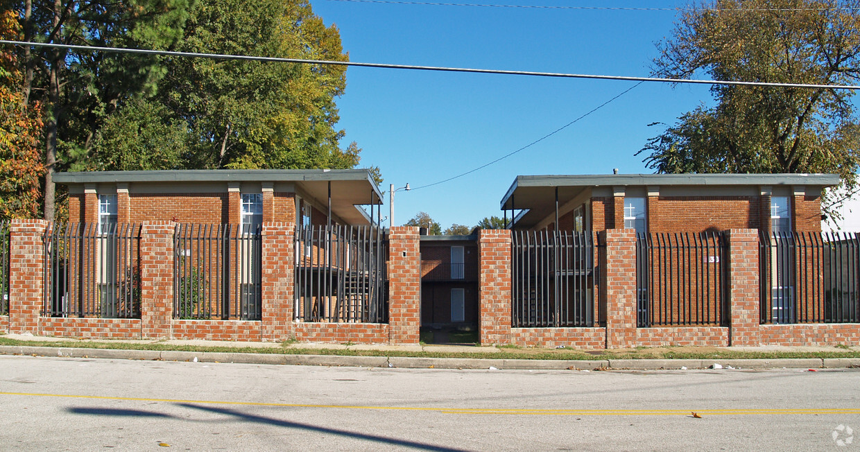 Building Photo - Alero Apartments