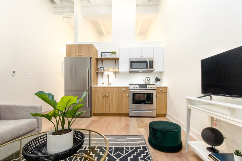 Foto principal - 135 S Wabash Ave