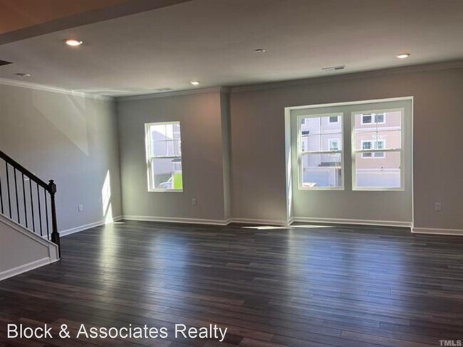 Building Photo - 4 br, 3.5 bath House - 3044 Castle Loch Lane