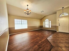 Building Photo - 8102 Lerwick Ln