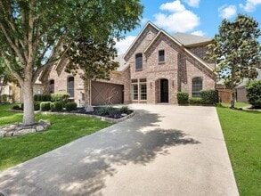 Building Photo - 214 Crestbrook Dr