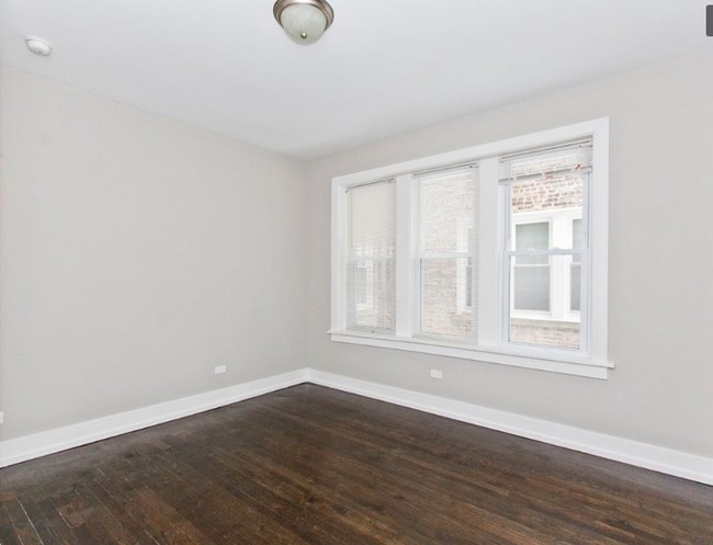 Building Photo - 433 S Cuyler Ave