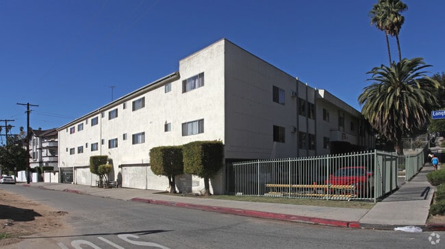 Building Photo - Avenue 55