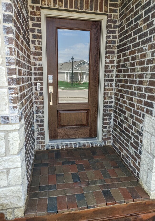 Building Photo - 1450 Cherrybark Dr
