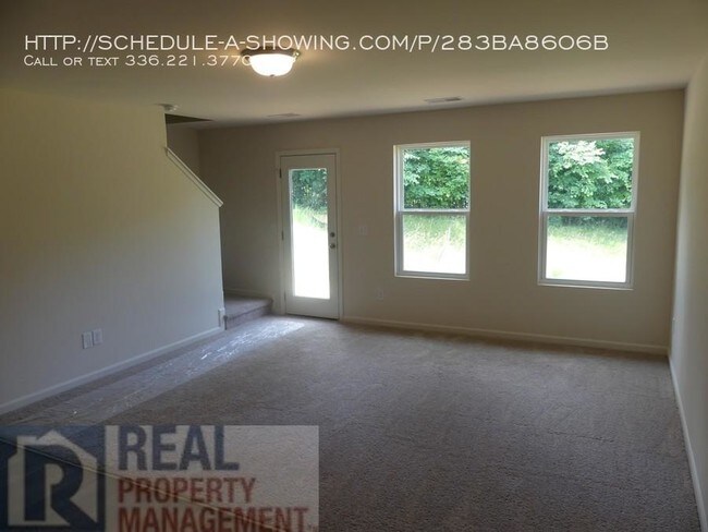 Building Photo - 3 bedroom in Whitsett NC 27377