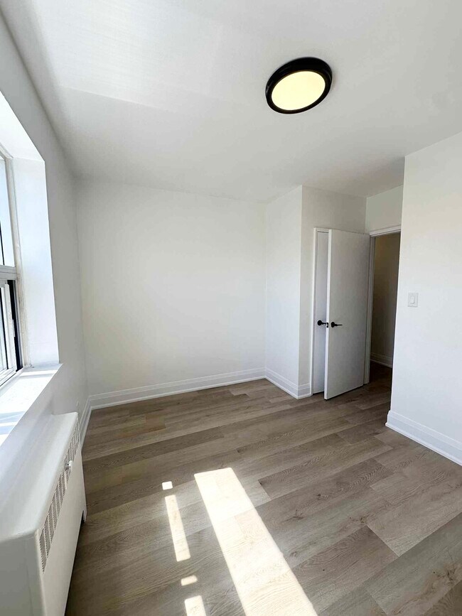 Photo du bâtiment - Claremont Court