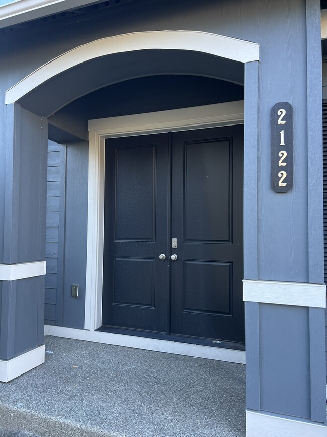 Foto del edificio - 2122 83rd Ave E