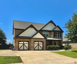 Building Photo - 121 Hawks Tail Dr