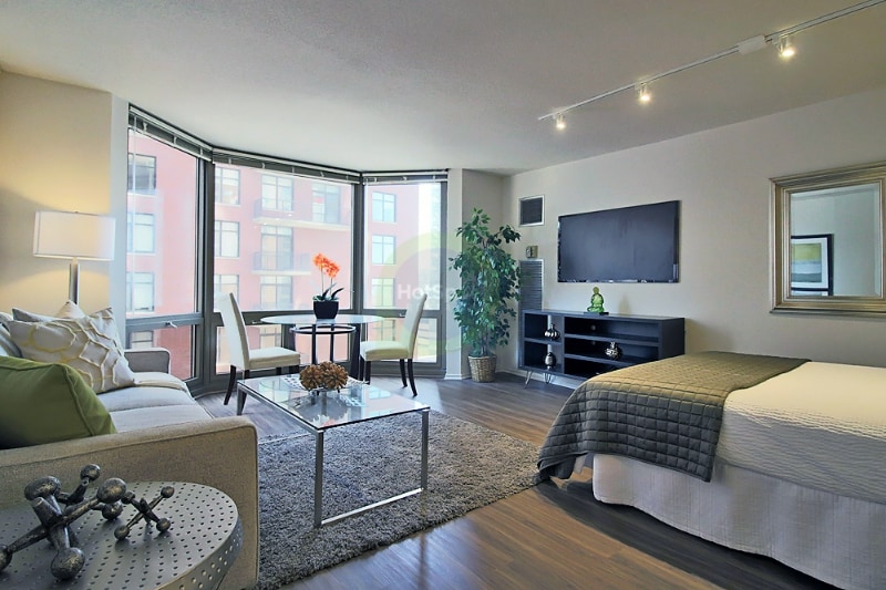 Photo - 1140 N Dearborn St (Chicago, IL)