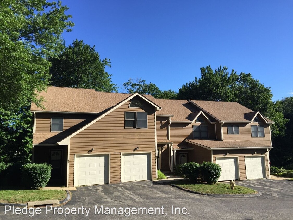 366 Ash St, Windham, CT 06226 House Rental in Windham, CT