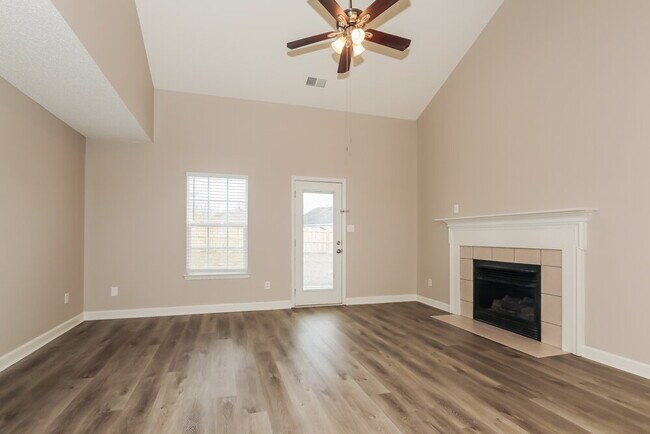 Foto del edificio - 8727 Wood Sorrel Ct
