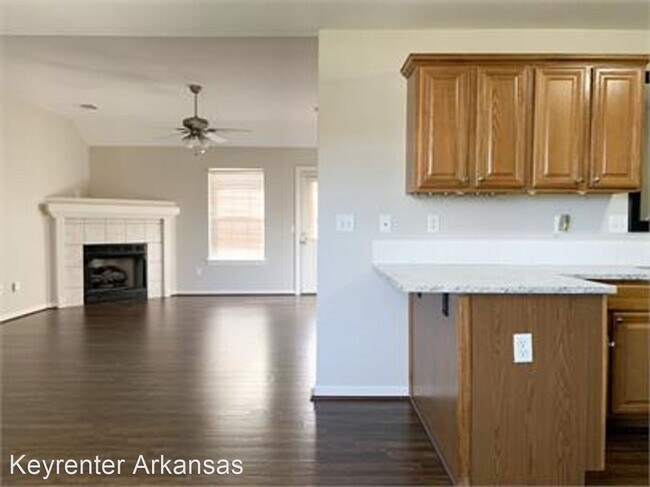 Foto del edificio - 3 br, 2 bath House - 1211 Maplewood Dr