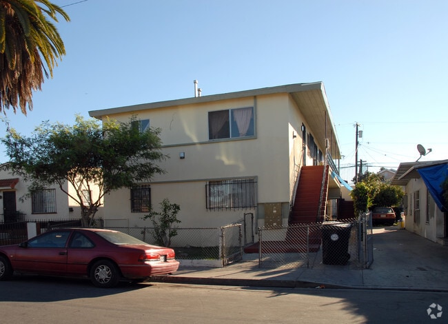 512 Eastmont Ave Los Angeles Ca 90022 Apartments Primary Photo 512 Eastmont Ave