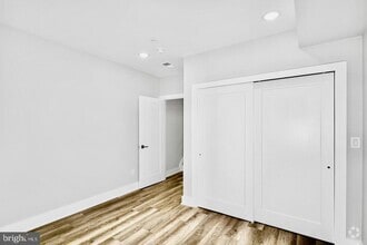 Building Photo - 1710 N 25th St