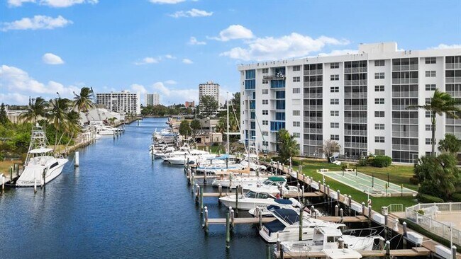 Foto del edificio - 2731 NE 14th Street Causeway