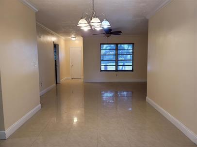 Building Photo - 30 NW 189th St