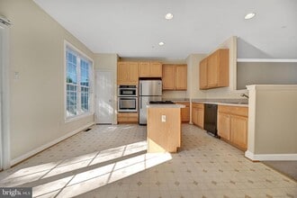 Building Photo - 5428 Marshalls Choice Dr