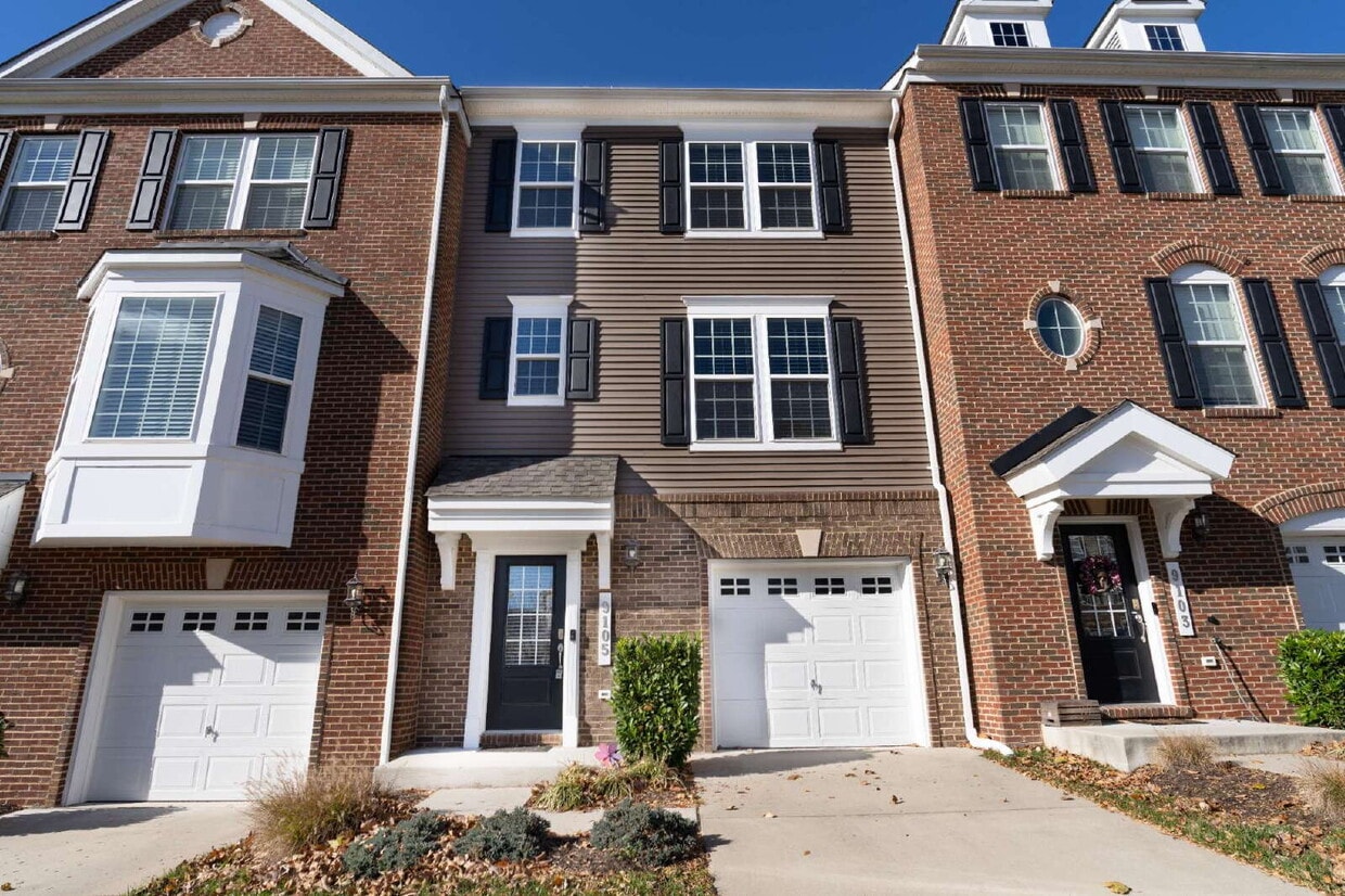 4BD/3.5BA Fabulous Upper Marlboro Townhome - 4BD/3.5BA Fabulous Upper Marlboro Townhome