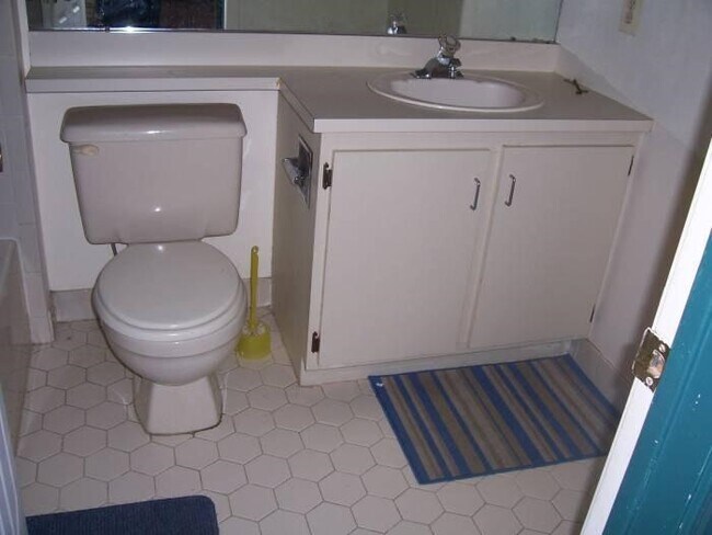 Foto del edificio - 22 Holly St