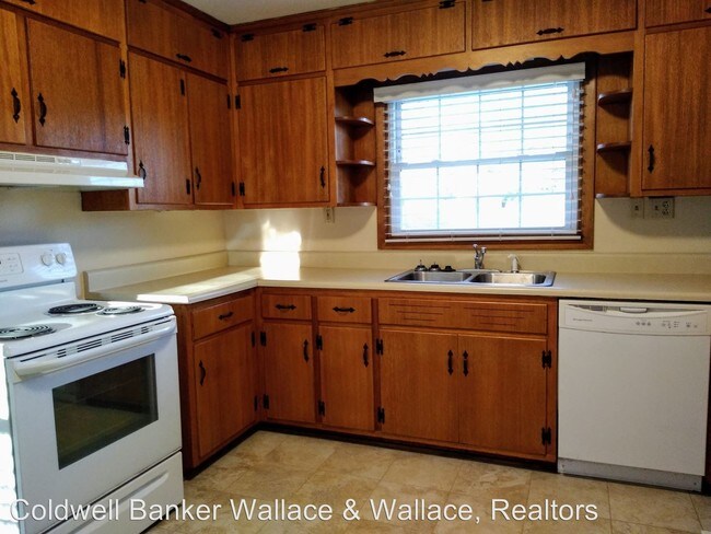 Foto del edificio - 3 br, 1.5 bath House - 4130 Gaines Road