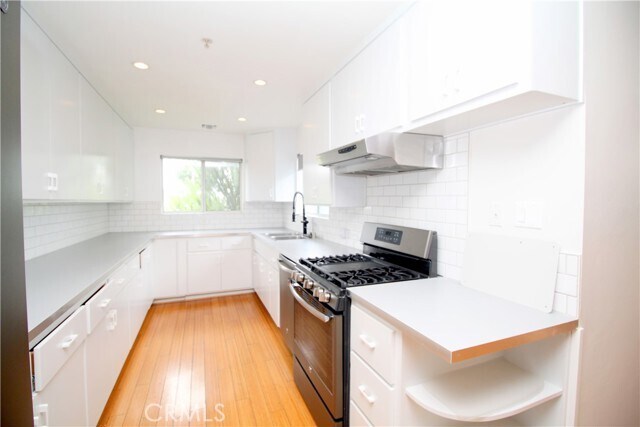 Foto del edificio - 2930 Adkins Ave