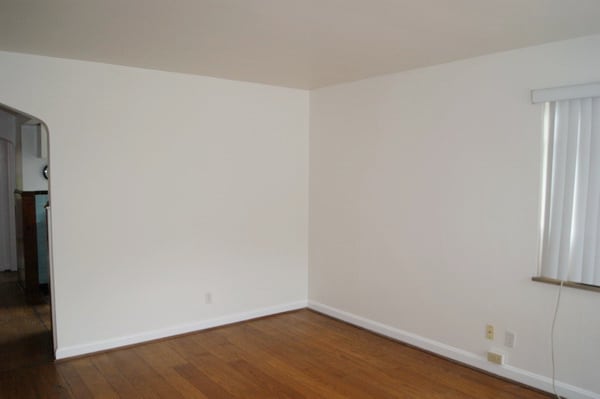 Building Photo - 4022 Paxton Ave