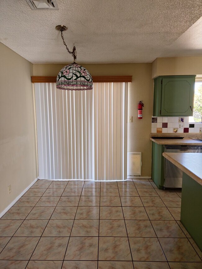 Foto del edificio - 3 bedroom/2 bath home for Rent