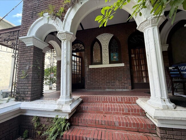 Foto del edificio - 7211 St Charles Ave
