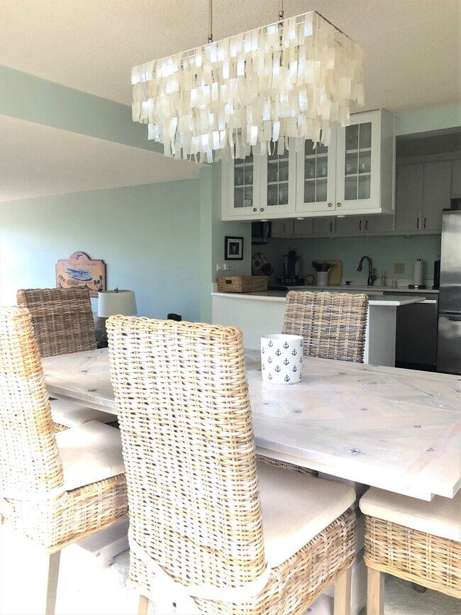 Building Photo - Mauna Luan 2/2/2 ~ FULLY FURNISHED