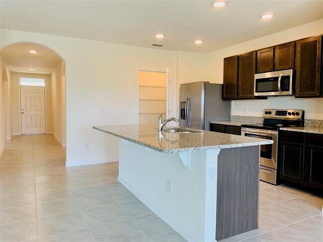 Building Photo - 9036 Tuscan Cypress St