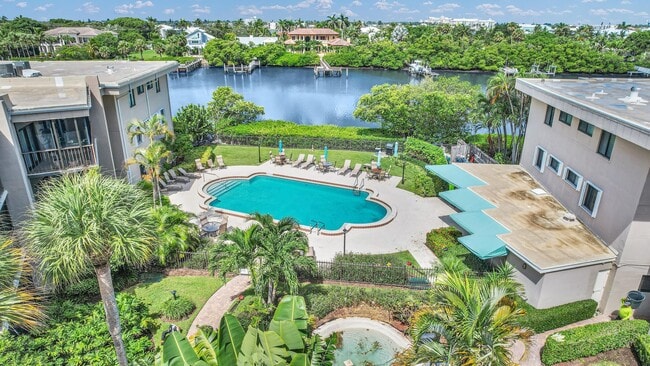 Foto del edificio - 3605 S Ocean Blvd