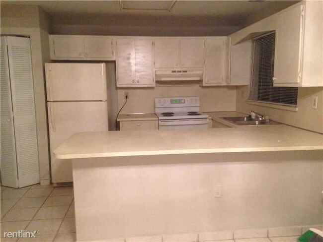 Foto del edificio - 13458 SW 62nd St