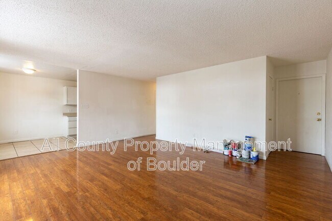 Foto del edificio - 1309 Coffman St