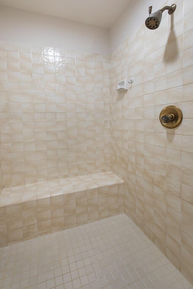 Building Photo - 22 Hallmark Cir