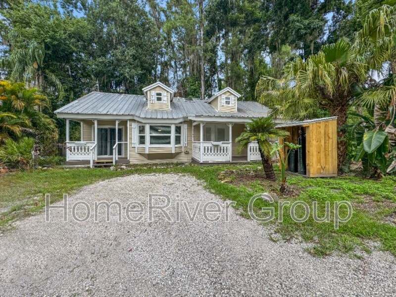 Foto principal - 5743 Eden Ln