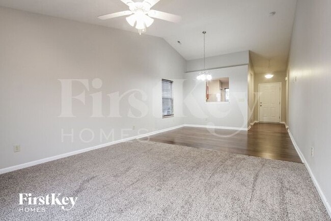 Building Photo - 1462 Bluestem Dr