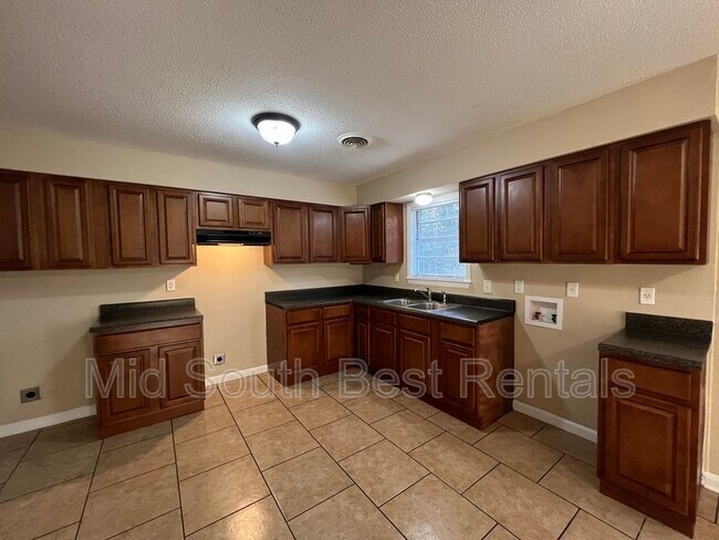 Foto del edificio - 3255 Frayser View Dr